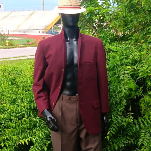 Sakowitz (HOUSTON) MEN'S HAND TAILORED TEXAS A&M UNIVERSITY OFFICIAL BLAZER - Picture 15 of 17